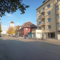 Osteopathie-Johanniterhof-Strassenbahn